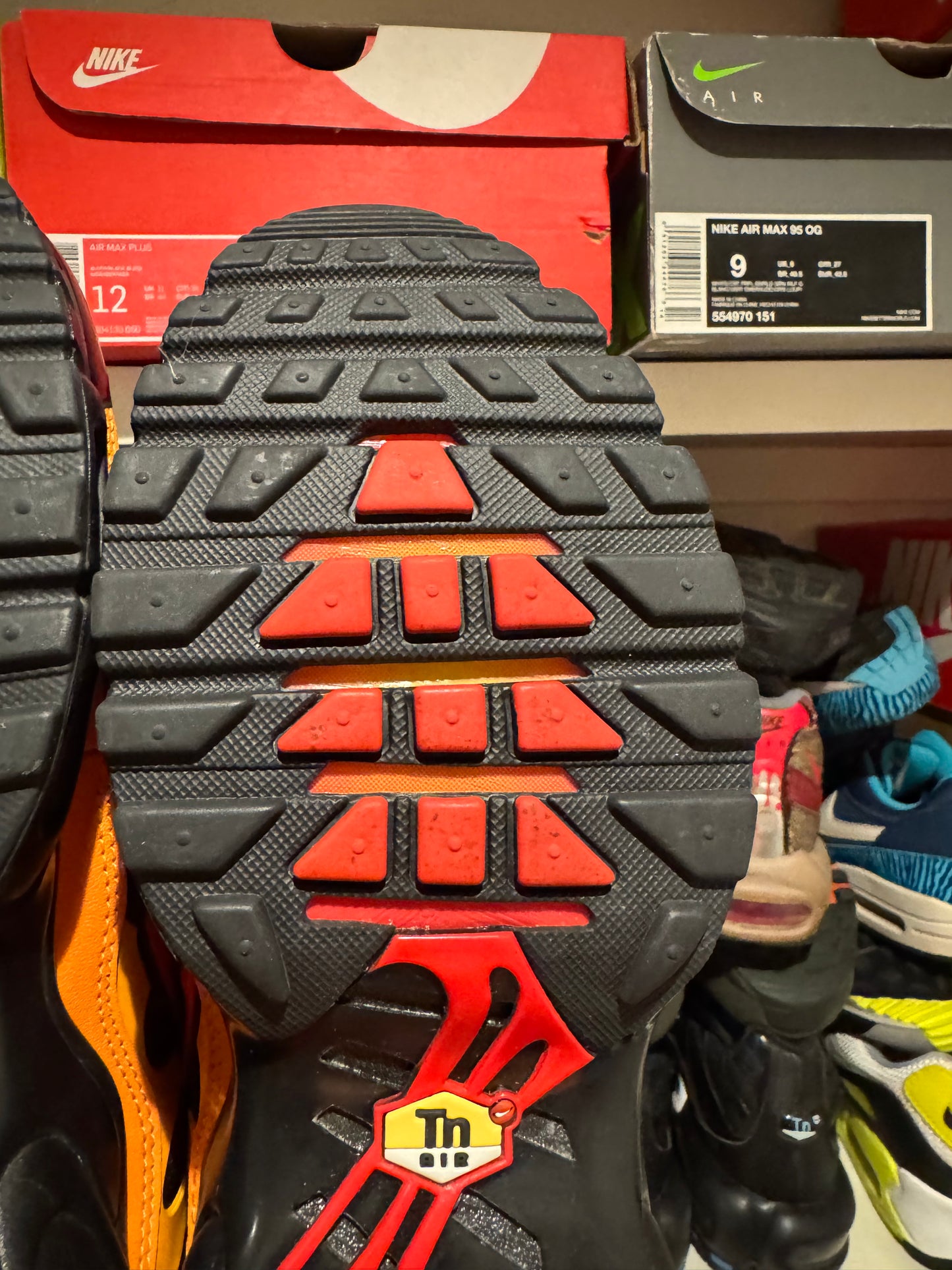 Nike air max plus tn ‘Volcano’