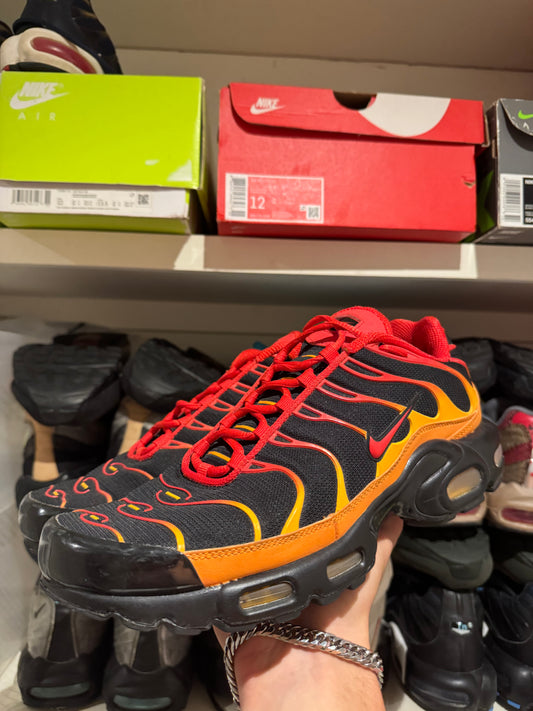 Nike air max plus tn ‘Volcano’